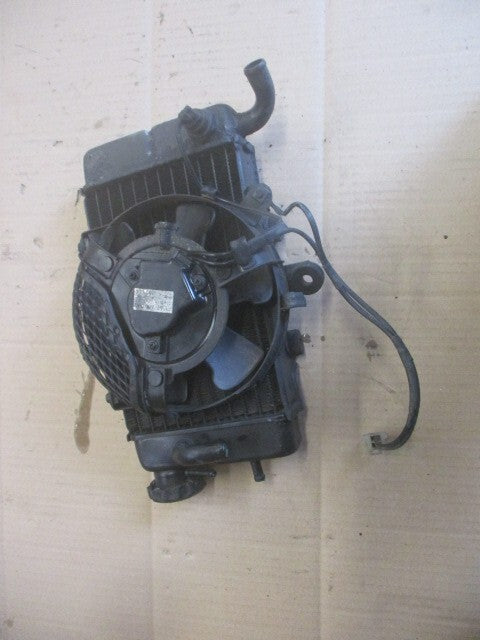 Radiateur d'eau droit + ventillateur pour Honda 750 Africa twin - XRV - RD04