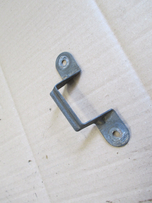 Patte de fixation arrière de réservoirs Suzuki 750 DR - 800 DR - SR41A - SR42A