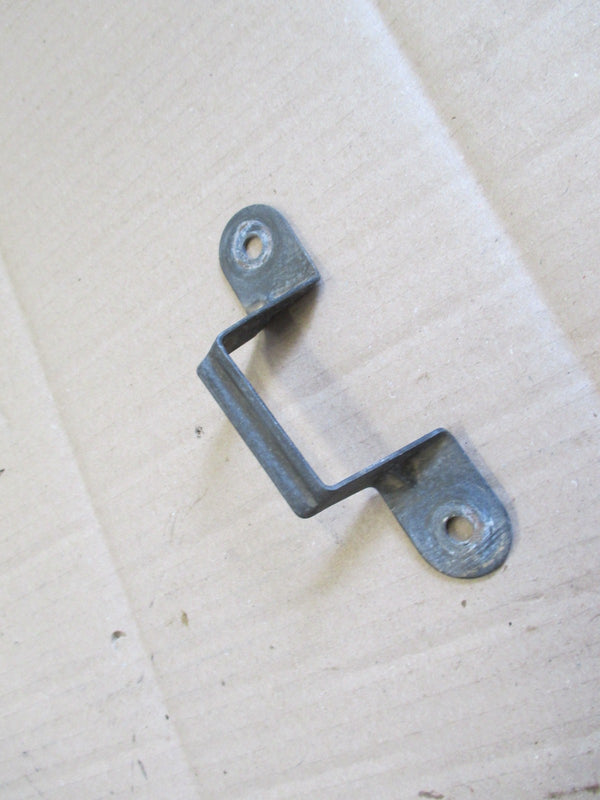 Patte de fixation arrière de réservoirs Suzuki 750 DR - 800 DR - SR41A - SR42A