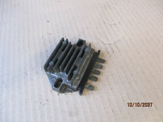 Régulateur pour Suzuki 125 - 250 DR