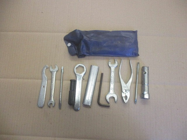 Pochette outils + outils pour Honda 450 C Rebel CMX - 450CMX  - 1986