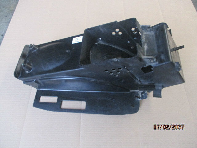 Bloc pare boue arrière pour Honda 750 Africa twin - XRV - RD07