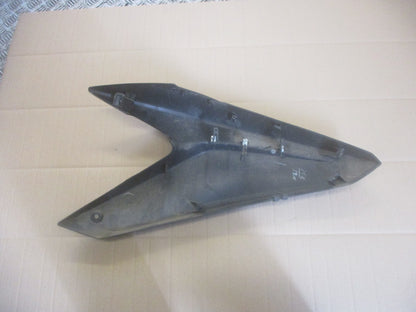 Flanc de carénage gauche pour Honda 125 CBF - JC40A