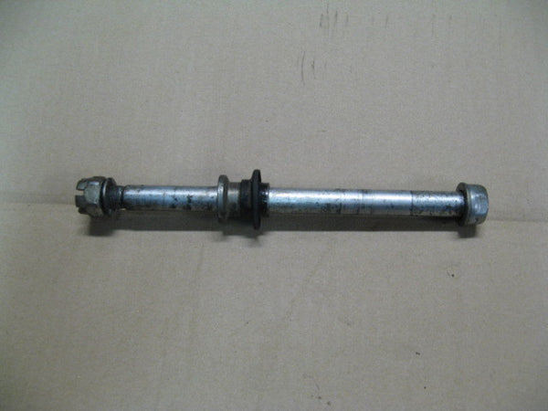 Axe de roue avant pour Yamaha 125 DTLC - 34X - 1HR - 57U