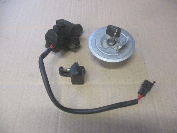 Nieman + bouchon + serrure de casque pour Honda 650 FX - VIGOR - RD09