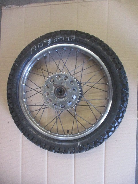 Roue arrière pour Yamaha 125 AT1 - AT2