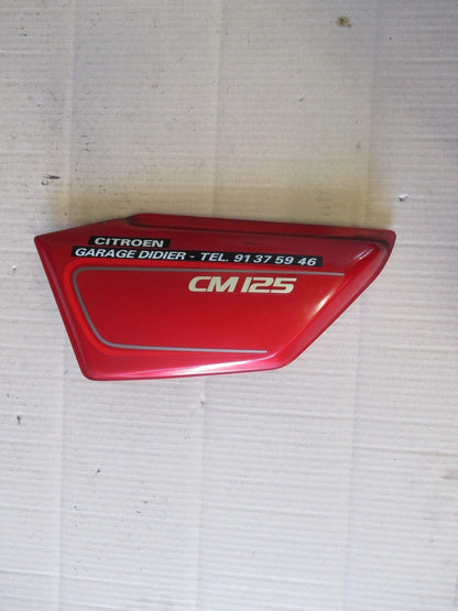 Cache latéral gauche pour Honda 125 CM - JC05