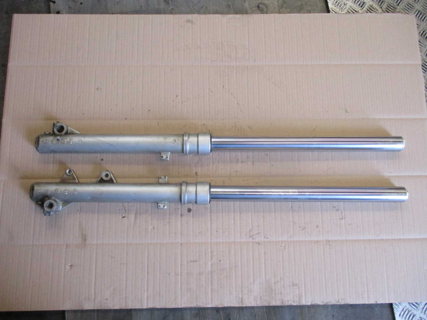 Tubes de fourche pour  Cagiva 350 - W12 - 2N1