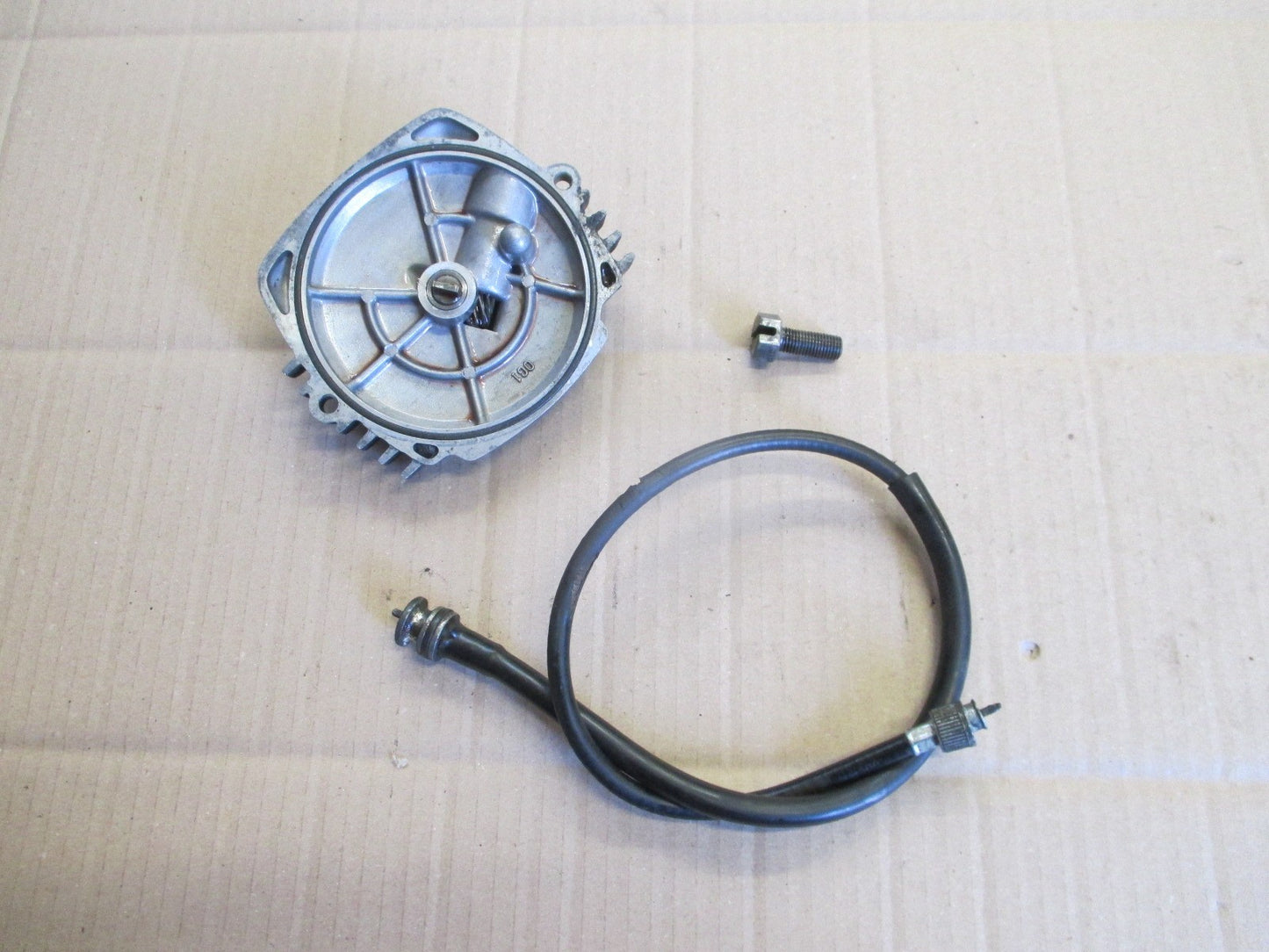 Ensemble entraineur compte tours + cable pour Yamaha 125 XT - 3YU