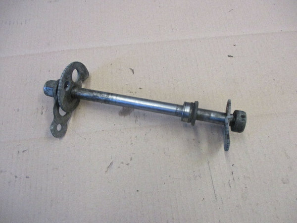 Axe de roue arrière pour Honda 500 XLR - PD02