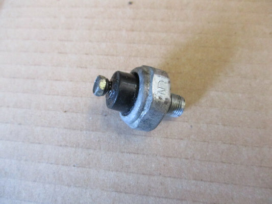 Manocontact pour Honda 750 Africa twin - XRV - RD04 - RD07