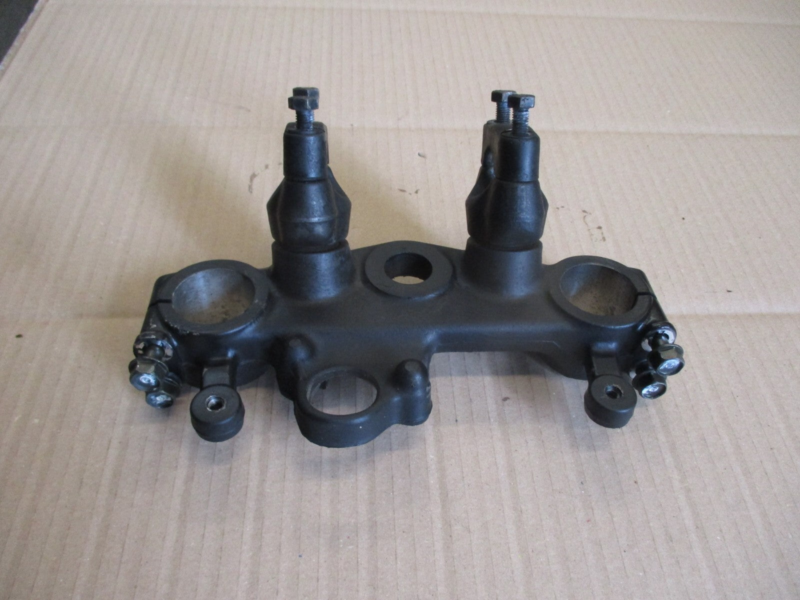 Té de fourche supérieur + pontets de guidon pour Honda 125 NX Transcity - JD12