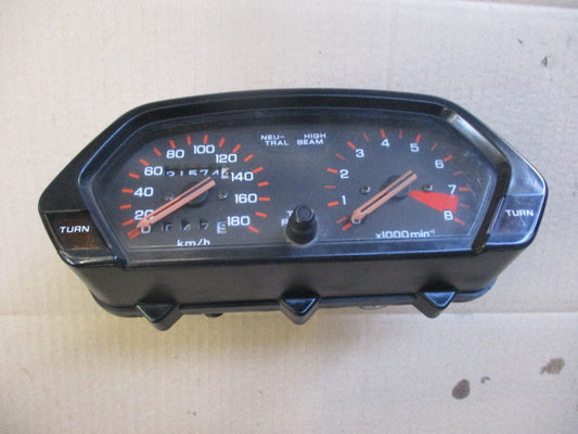 Bloc compteur compte tours pour Honda 650 NX Dominator - RD02 - 21674 kms
