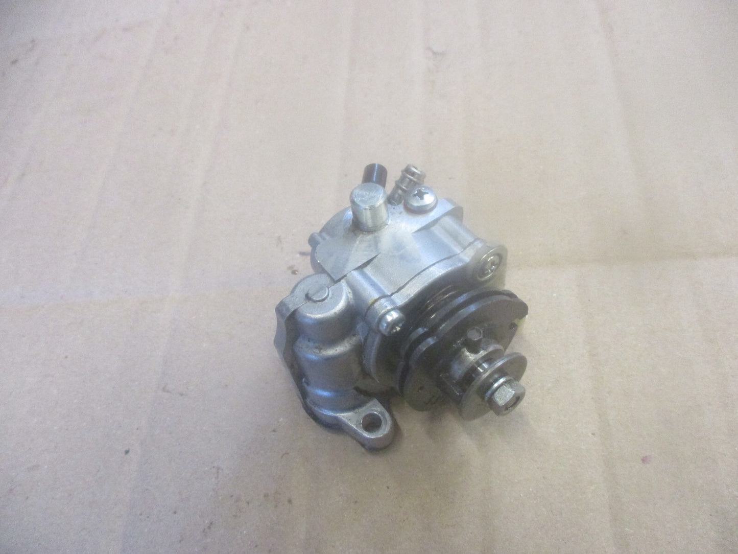 Pompe à huile pour Yamaha 125 DTLC - 34X - 1HR - 57U