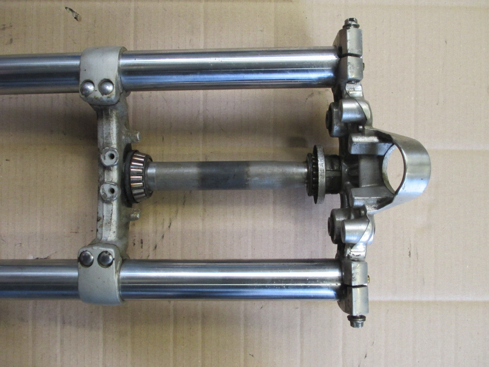 Fourche pour Yamaha 750 FZX - 2JE - 4AM