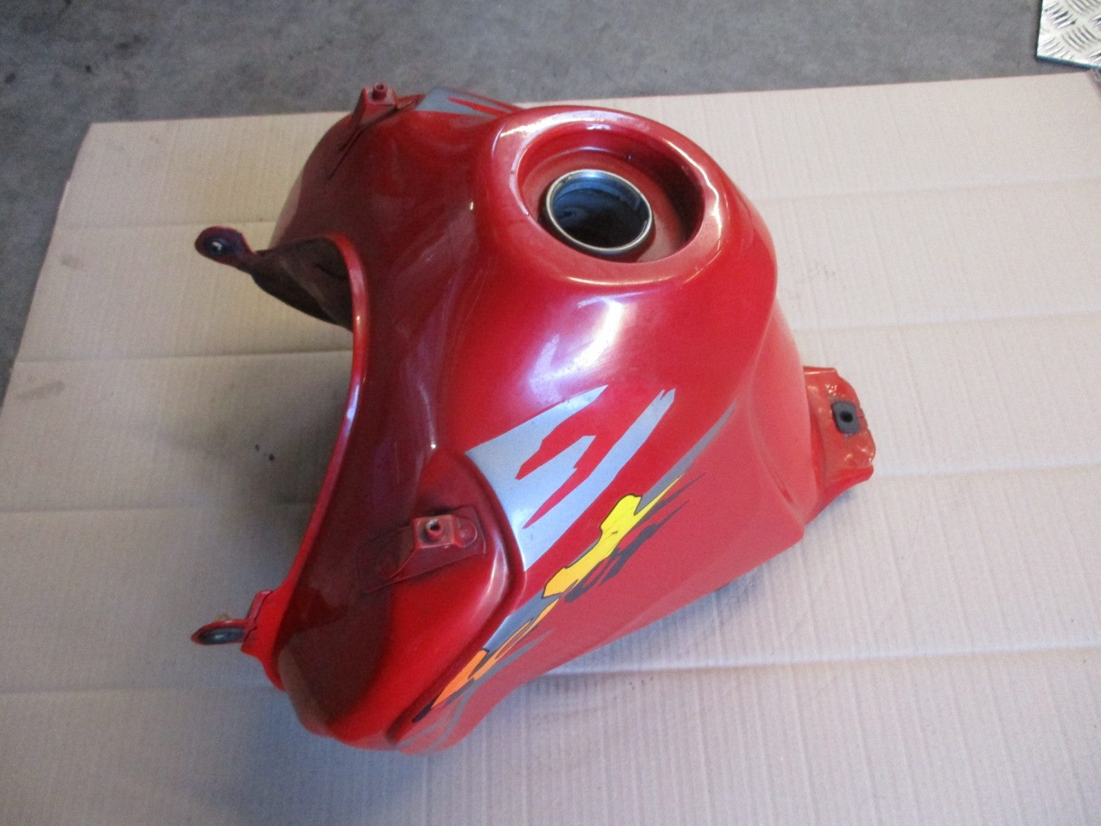 Réservoir pour Honda 650 NX Dominator - RD08A