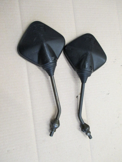 Rétroviseurs droit et gauche pour Honda 600 XLL - XLM - XLLM - PD04