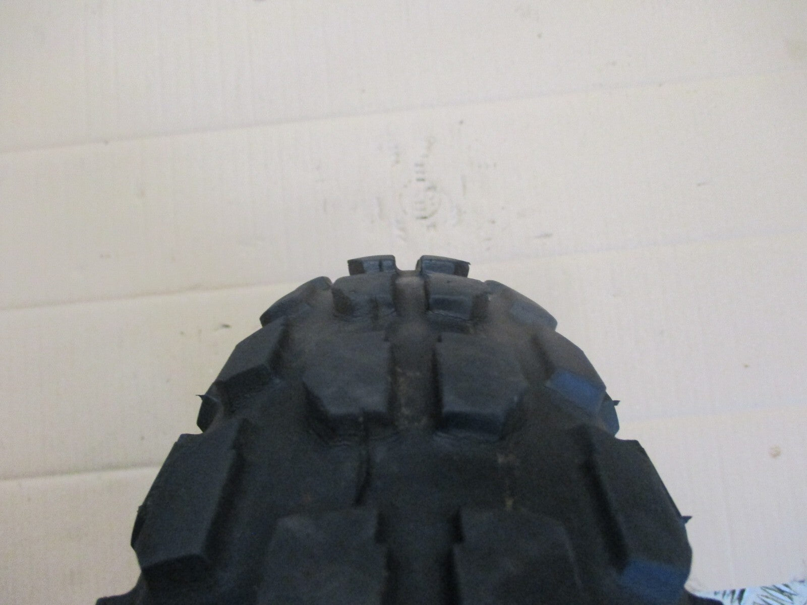 Roue avant avec pneu bon état pour Yamaha 125 TW - DE01 - DE054