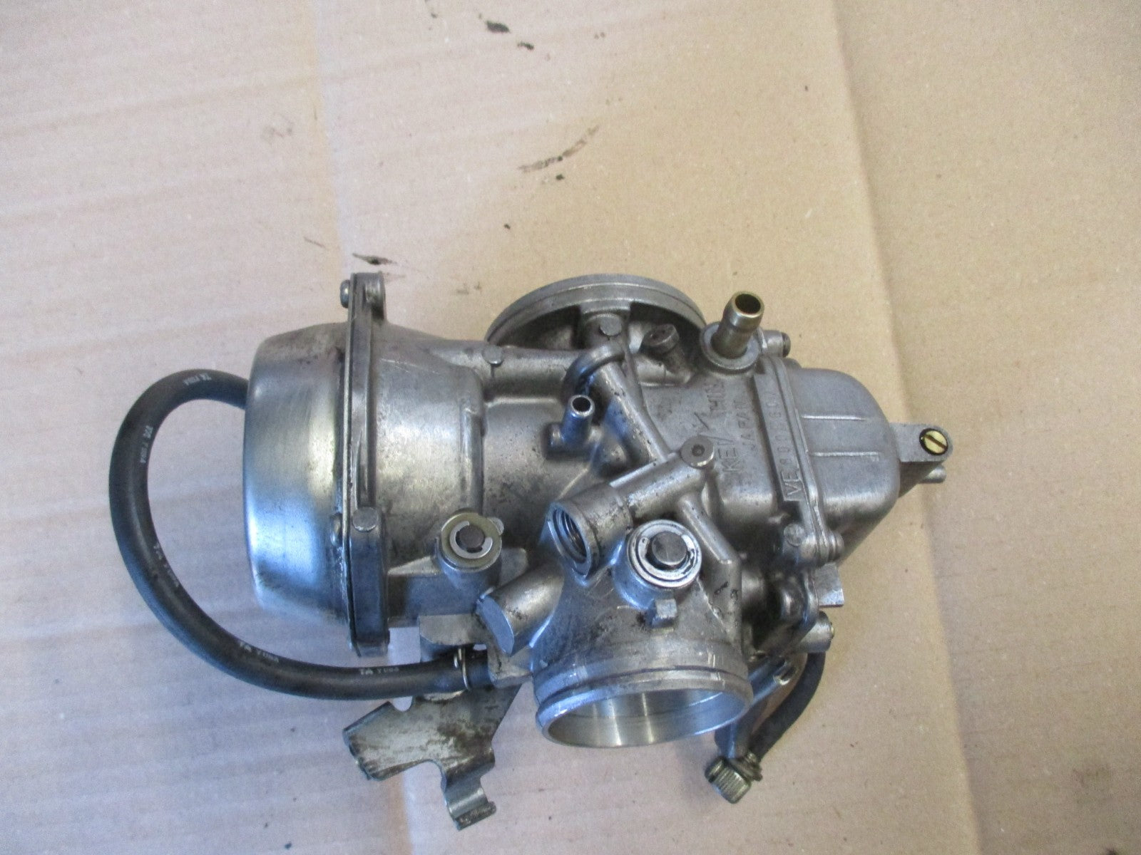 Carburateur pour Honda 650 NX Dominator - RD02