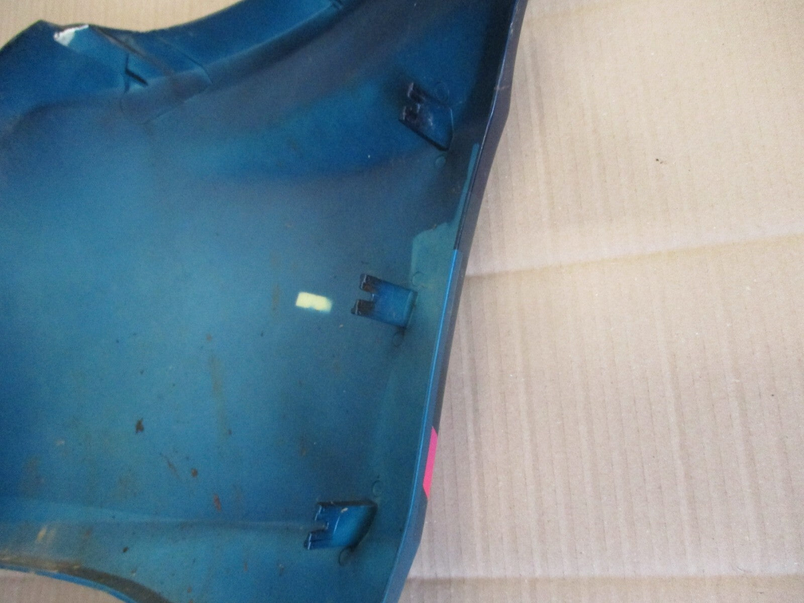 Flanc de carénage gauche pour Honda 125 NX Transcity - JD12