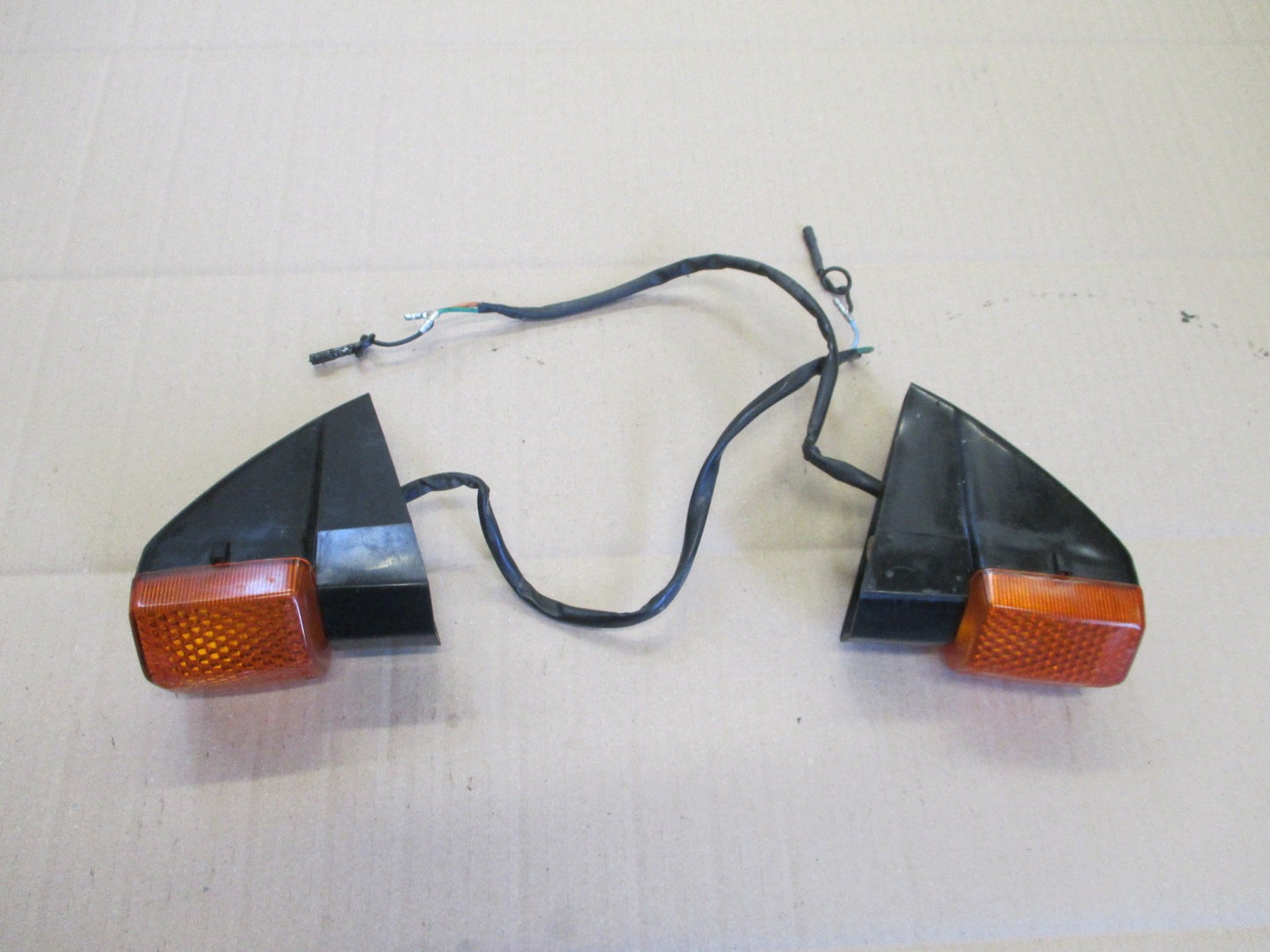 Clignotants arrières pour Honda 750 VFR - RC24 - 1988 / 1989
