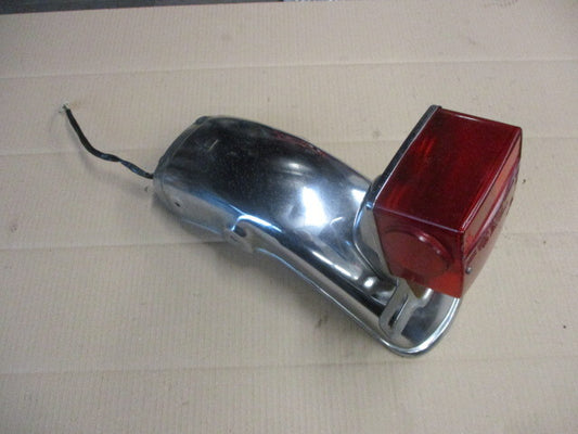 Garde boue + feu arrière pour Suzuki 125 GN - NF41A