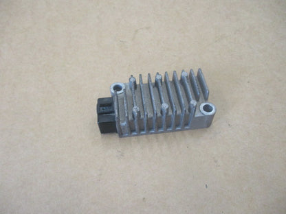Régulateur pour Yamaha 125 TW - DE054