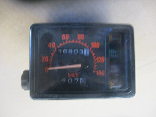 Compteur 36803 kms pour Honda 125 NX Transcity - JD12