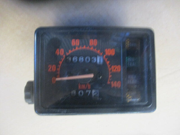 Compteur 36803 kms pour Honda 125 NX Transcity - JD12