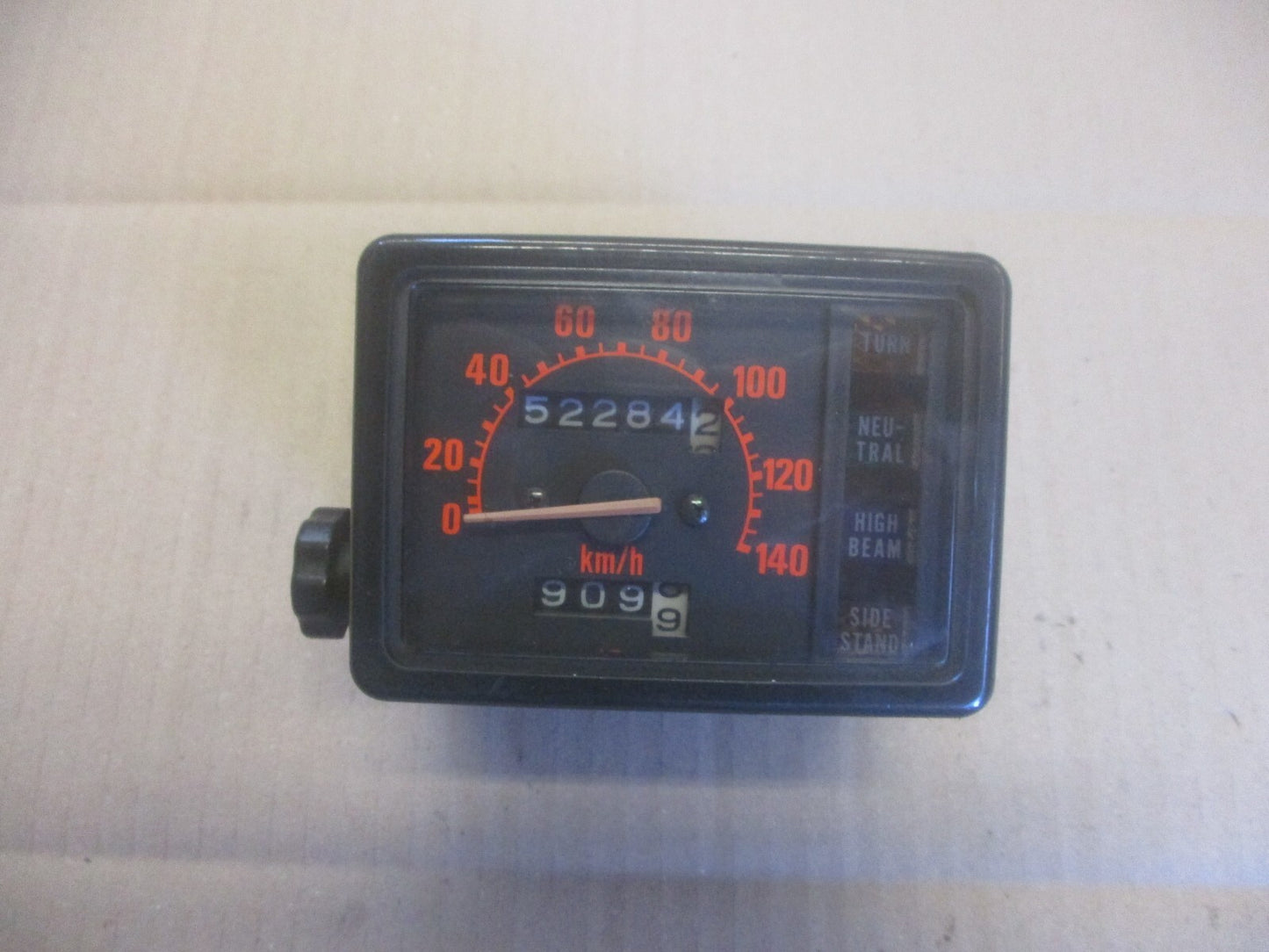 Compteur 52284 kms pour Honda 125 NX Transcity - JD12