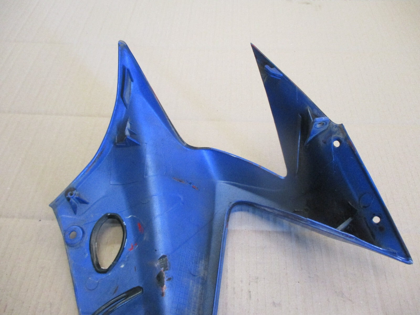 Demie tête de fourche droite pour Honda 125 CBR - JC34