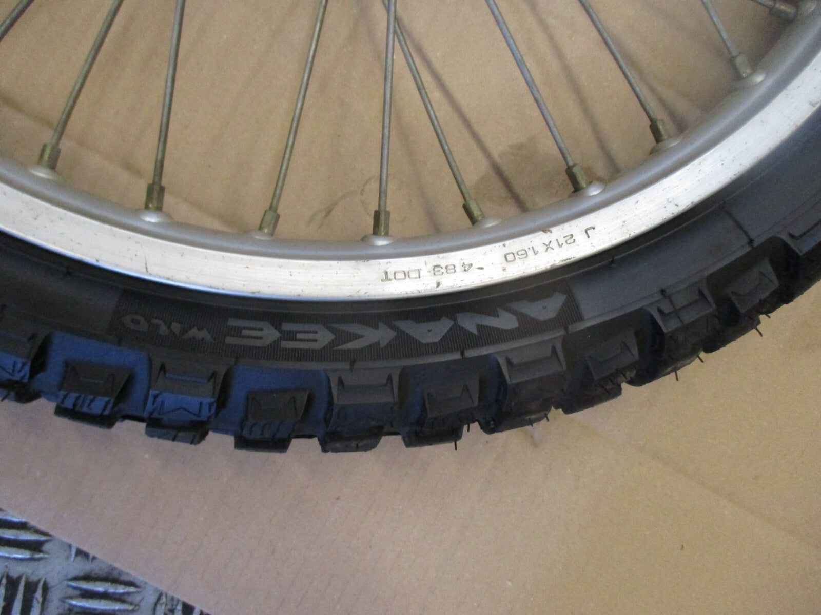 Roue avant avec pneu neuf pour Honda 125 MTX - JD07
