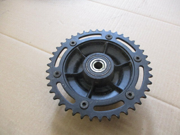 Support couronne équipé pour Suzuki 600 DR - SN41A