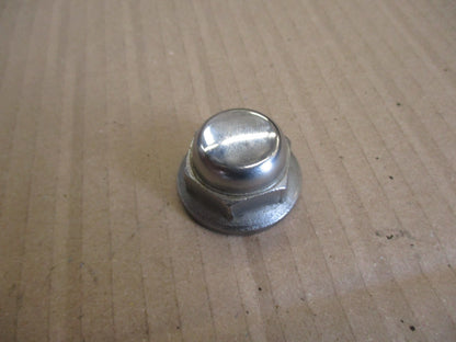 Ecrou supérieur de tés de fourche pour Yamaha 600 XTE - 3TB - 4PT - DJ02