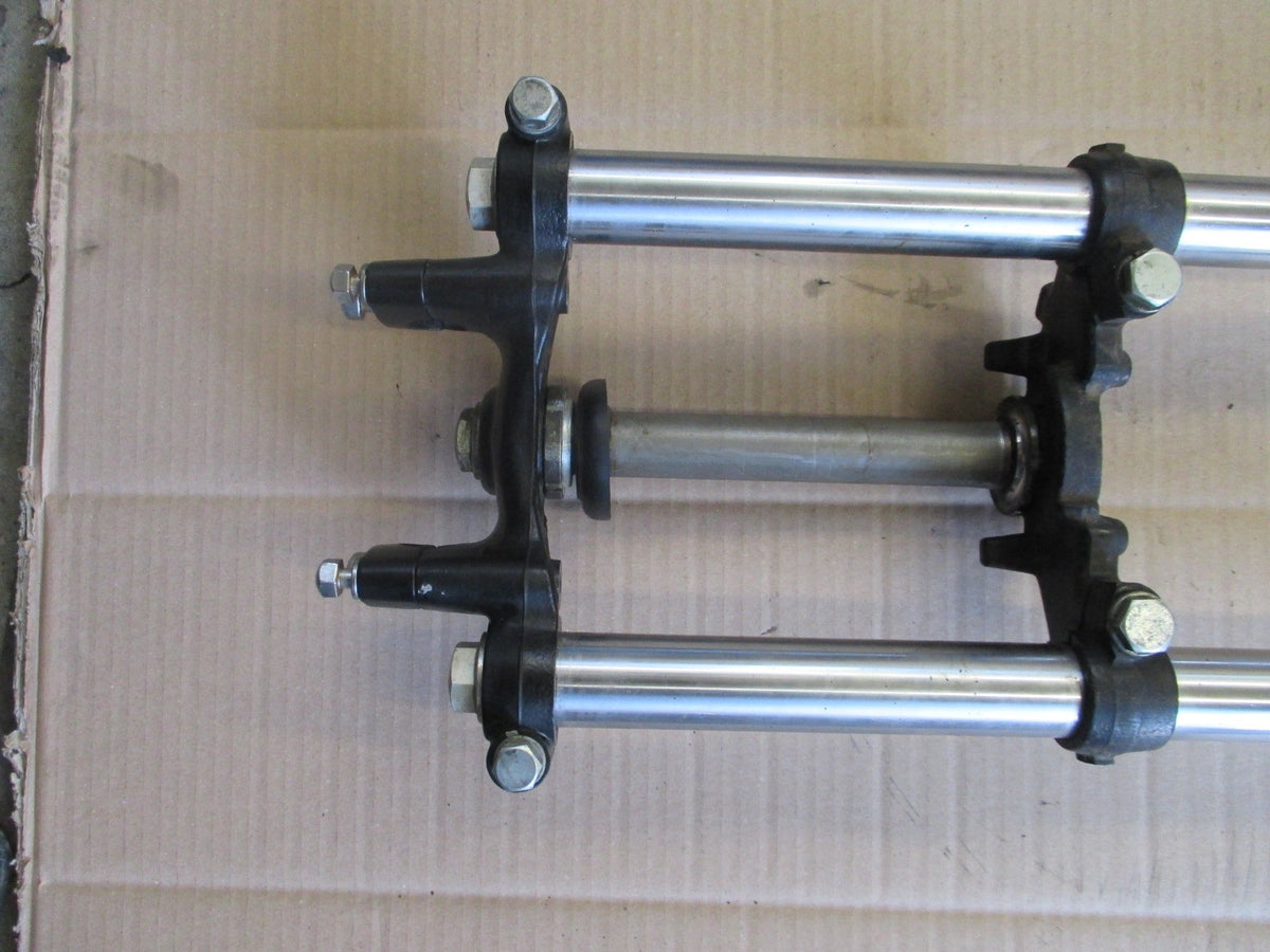 Fourche pour Suzuki 125 GN - NF41A