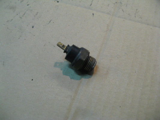 Manocontacteur d'eau pour Honda 600 Transalp - PD06 - PD10