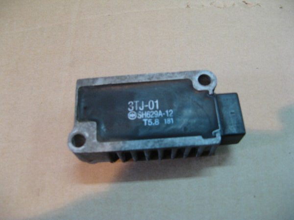 Régulateur pour Yamaha 750 XTZ - 3LD