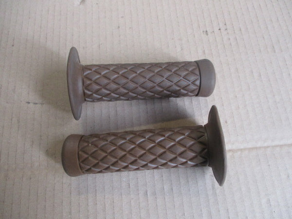 Poignées de guidon café racer pour Honda 650 NX Dominator - RD02 - RD08A