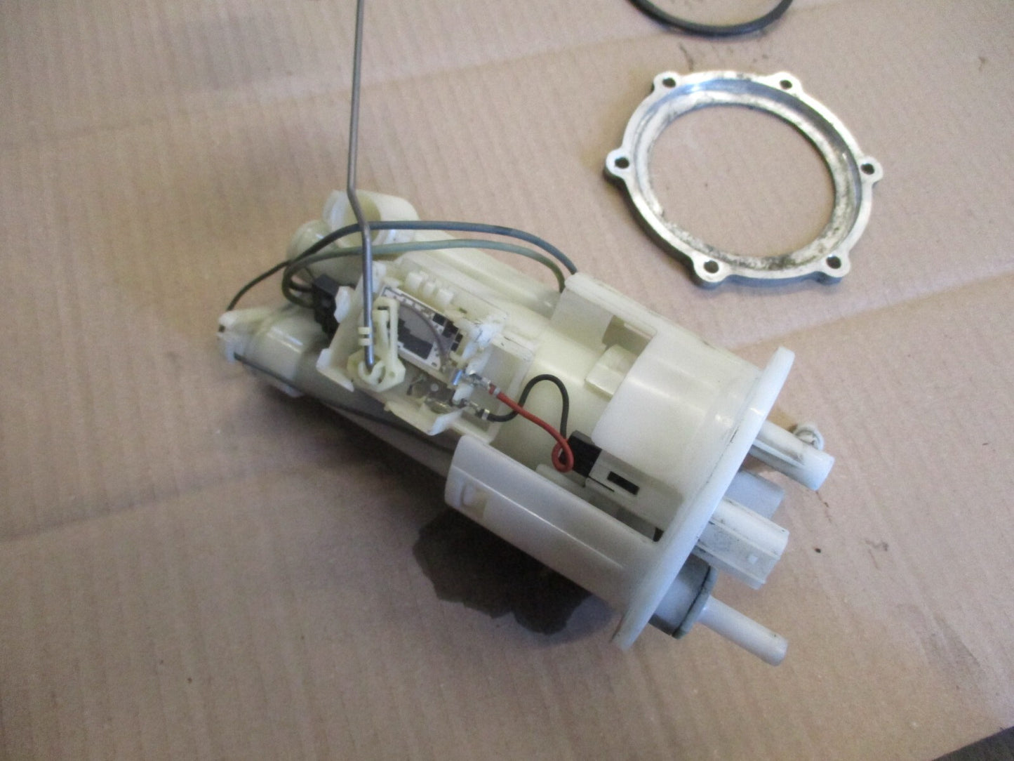 Bloc jauge pompe à essence pour Yamaha 900 TDM - RN081 - 2002 / 2005