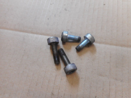 Vis de fixation cales pieds arrière pour Honda 650 NX Dominator - RD02 - RD08A