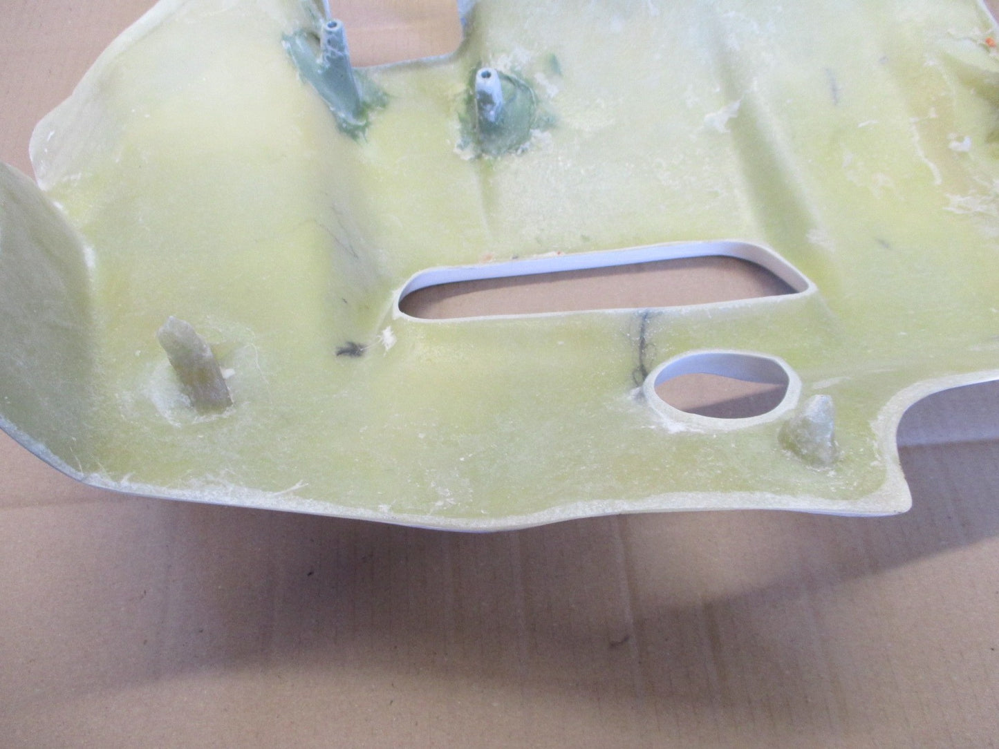 Flanc de carénage gauche NEUF pour Honda 600 XLV Transalp - PD06 - PD10