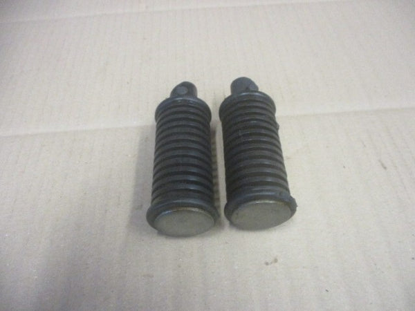 Cales pieds arrière pour Suzuki 125 DR - SF43B