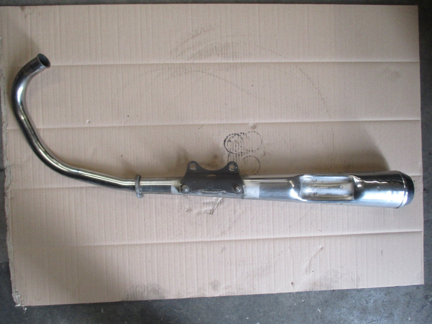 Pot d'échappement droit pour Honda 125 CBT - CB125T - 125 Twin