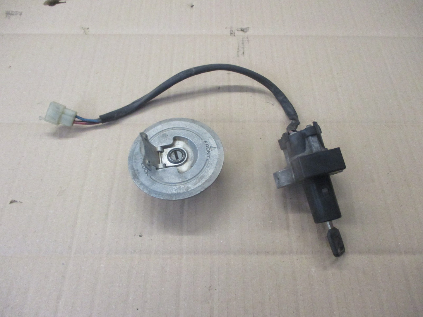 Nieman + bouchon essence pour Honda 1000 XLV Varadéro - SD01 - 1999/2002