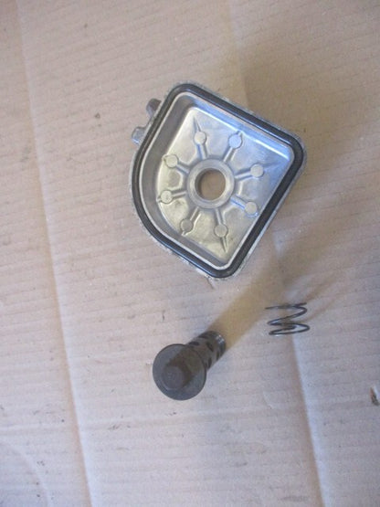 Carter de filtre à huile + vis pour Honda 450 C Rebel CMX - 450CMX  - 1986