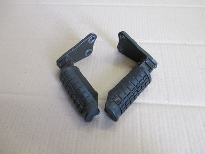 Cales pieds  avant droit et gauche pour Suzuki 650 XF Freewind