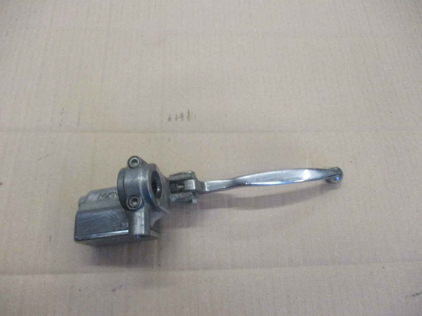 Maitre cylindre d'embrayage pour Suzuki 1400 VS Intruder - VX51L