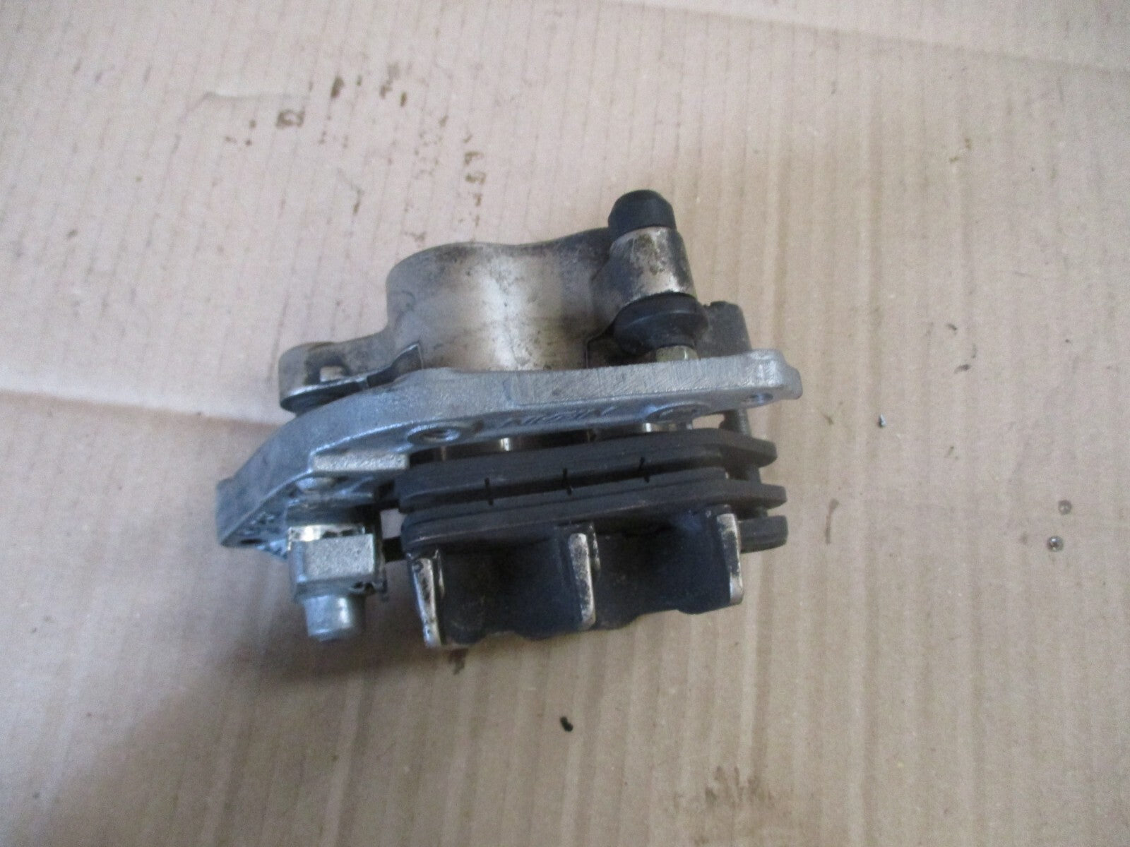 Etrier de frein avant gauche pour Honda 750 VFR - RC36 - Phase 1 - 1990 / 1993