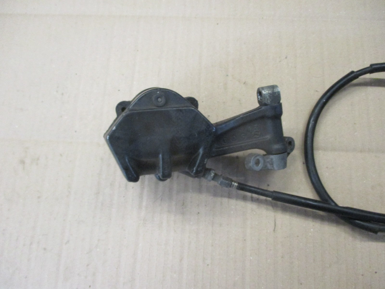 Etrier de frein avant + cable pour Honda 125 CBT - CB125T - 125 Twin