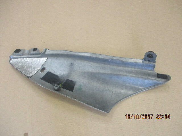 Cache latéral droit pour Suzuki 650 XF Freewind